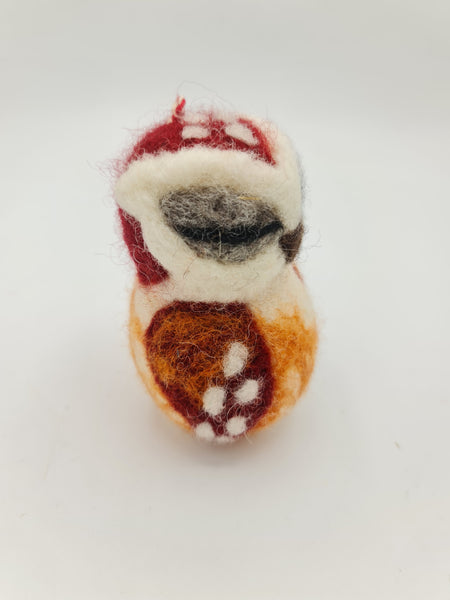 Mrs. Owl, Needle felted with Hanging Thread.