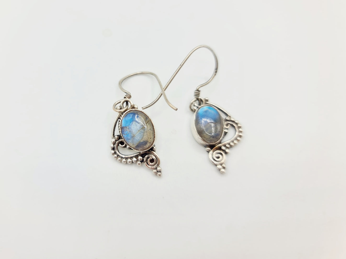 Handmade 925 Sterling Silver Labradorite Earrings; Dangle drop design
