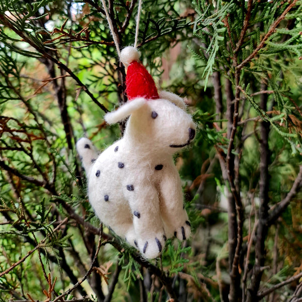 Spotty the dog, Needle felted with Hanging Thread.