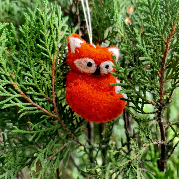 Mr. Felt Fox with Hanging Thread.