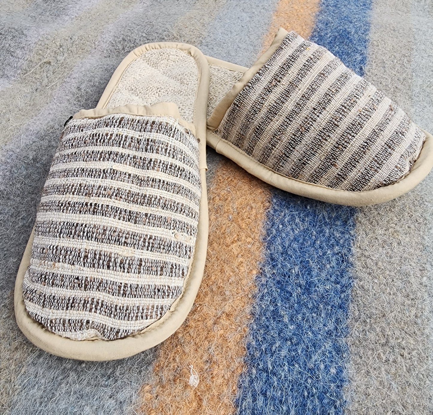 Wild Hemp Slippers Closed toe