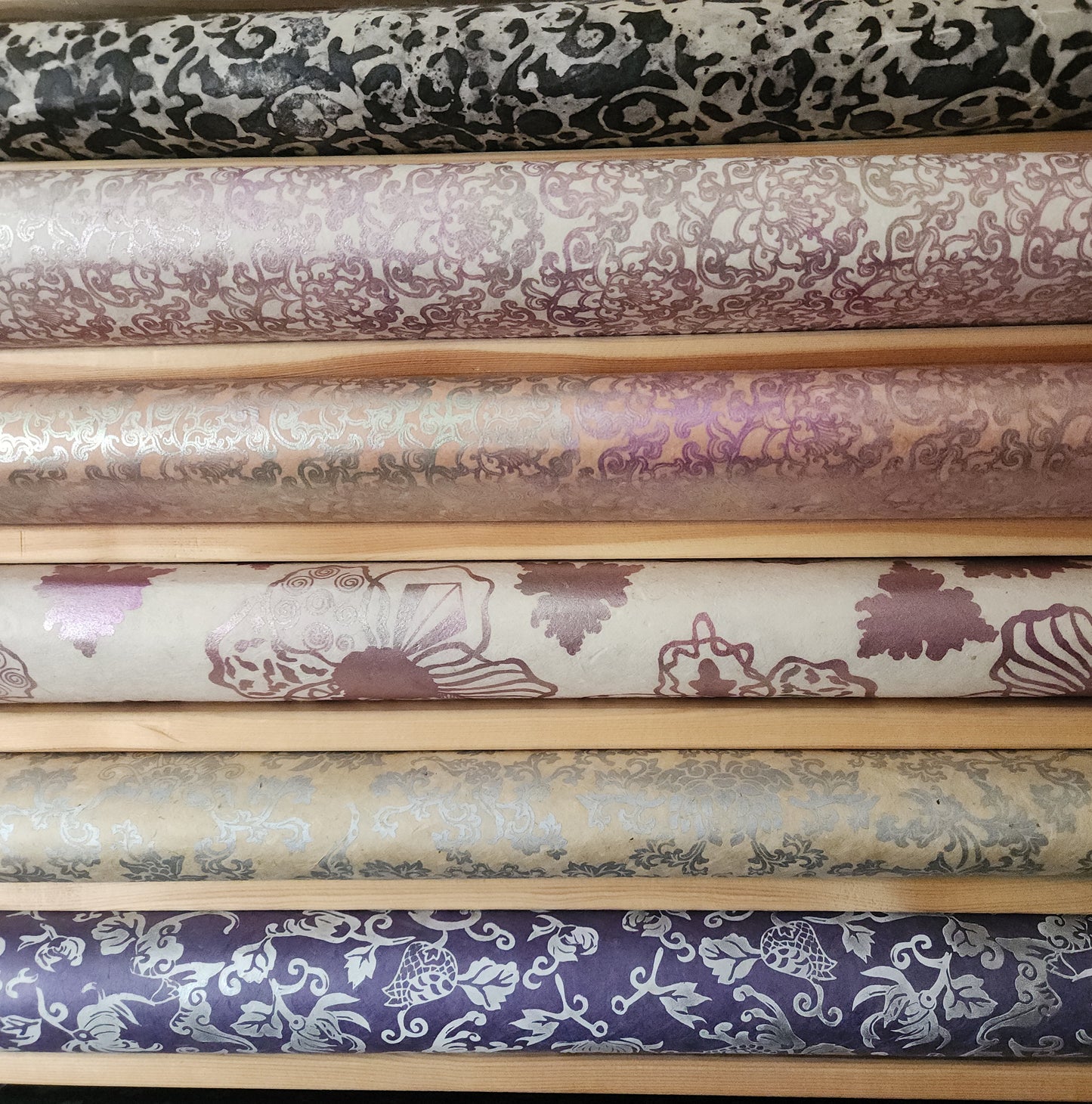 Lokta Paper Bundle - 6 Large Sheets 75 x50cm - Metallic Vines Silk Screen Print Collection