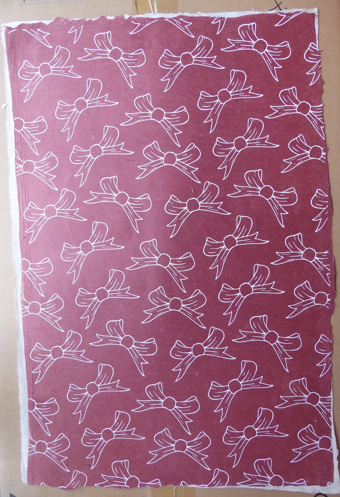 Lokta bundle in Winter Gift Wrap Collection: Six large sheets.