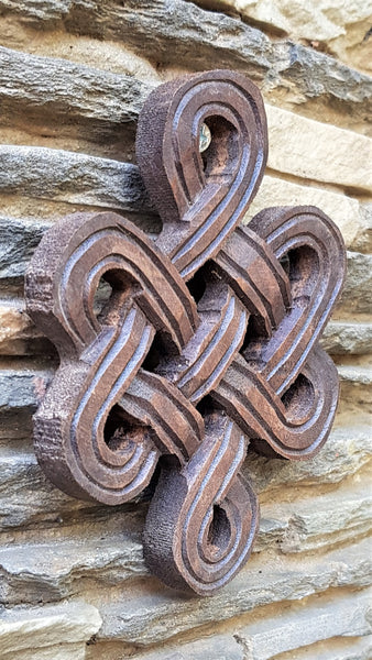 Infinity Knot Wood Carving, rounded - hand carved in Nepal (Small)