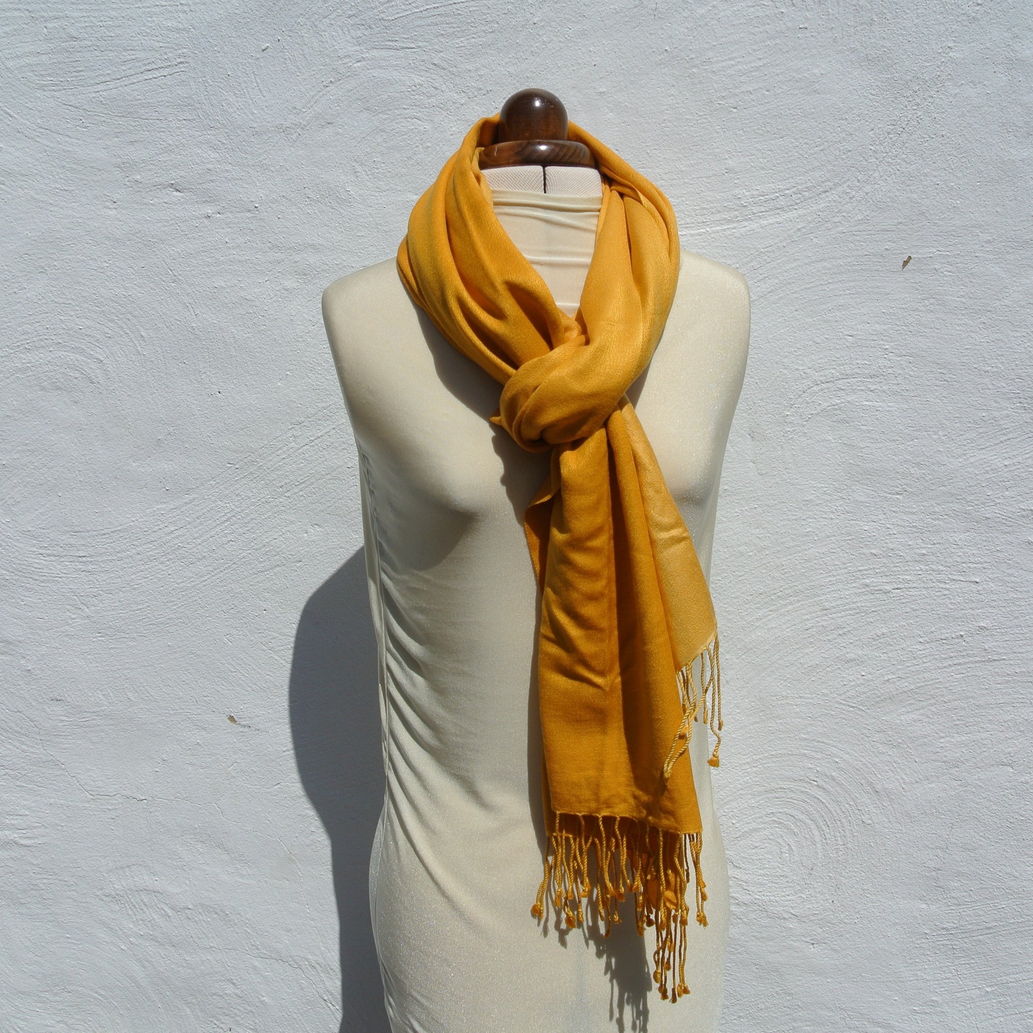 Vintage Pashmina Shawl, Shaded yellow
