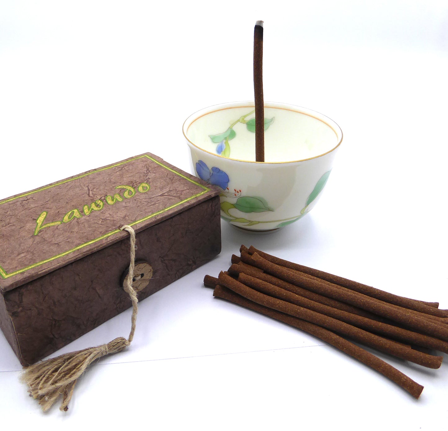 Lawudo Incense -  Non Toxic, Chemical Free, All Natural Incense Sticks. Hand Rolled Himalayan Juniper, Rhododendron, Cedar and Kaulo