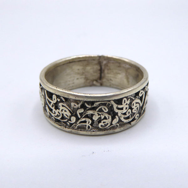 Handmade Silver Ring with Floral design