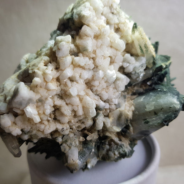 Chlorite Quartz Crystal Cluster from Ganesh Himal, Nepal. Himalayan Green Phantom Quartz. 368gram. Very Rare