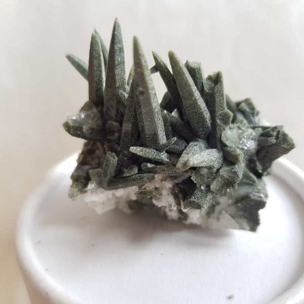 Chlorite Quartz Crystal Cluster from Ganesh Himal, Nepal. Himalayan Green Phantom Quartz. 43gram. Very Rare