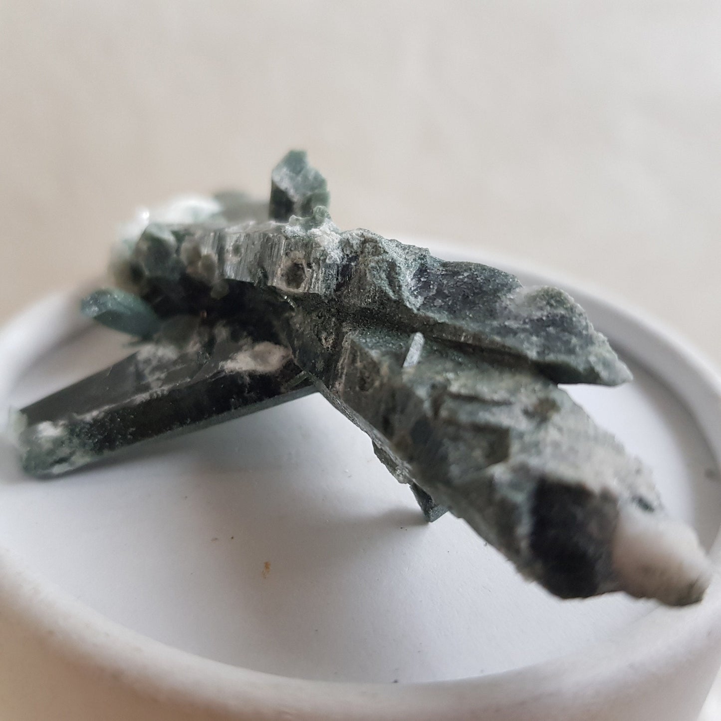 Chlorite Quartz Crystal Cluster from Ganesh Himal, Nepal. Himalayan Green Phantom Quartz. 21gram. Very Rare