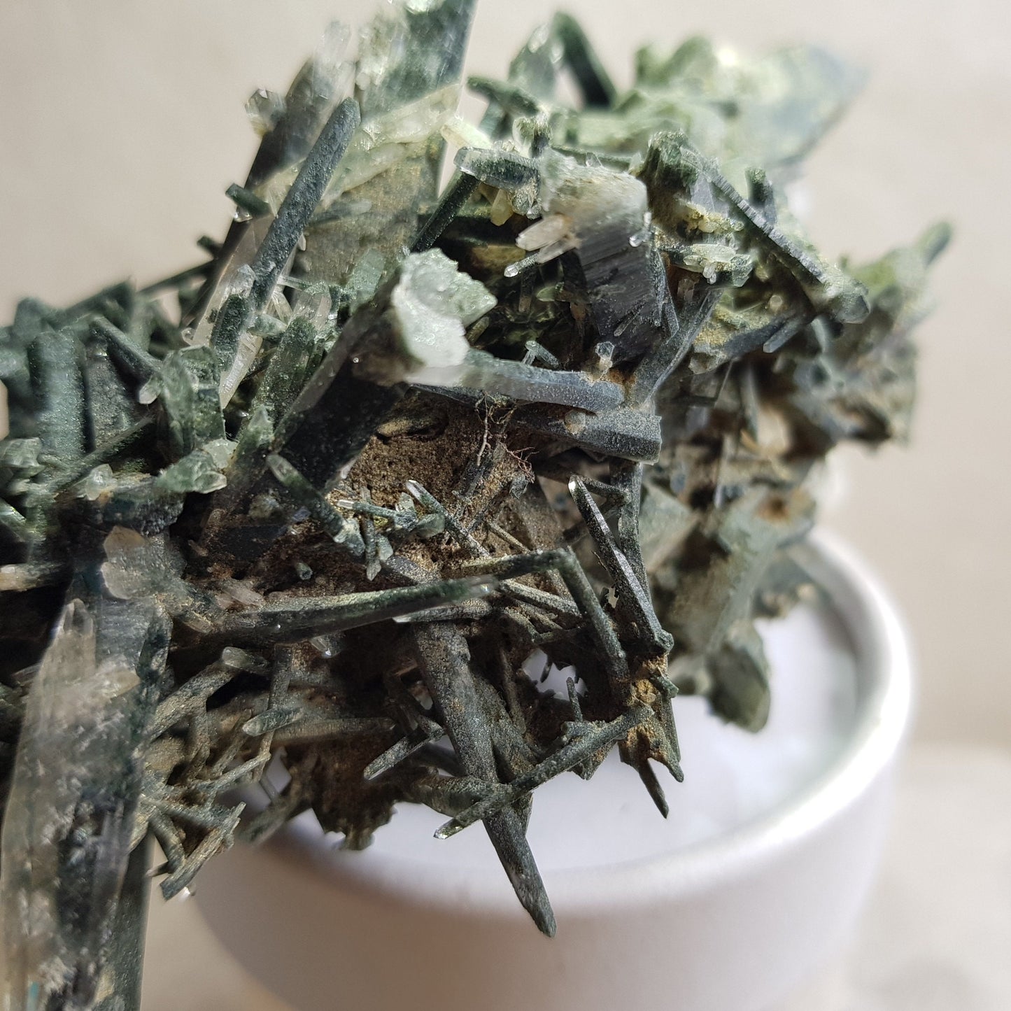 Chlorite Quartz Crystal Cluster from Ganesh Himal, Nepal. Himalayan Green Phantom Quartz. 192gram. Very Rare