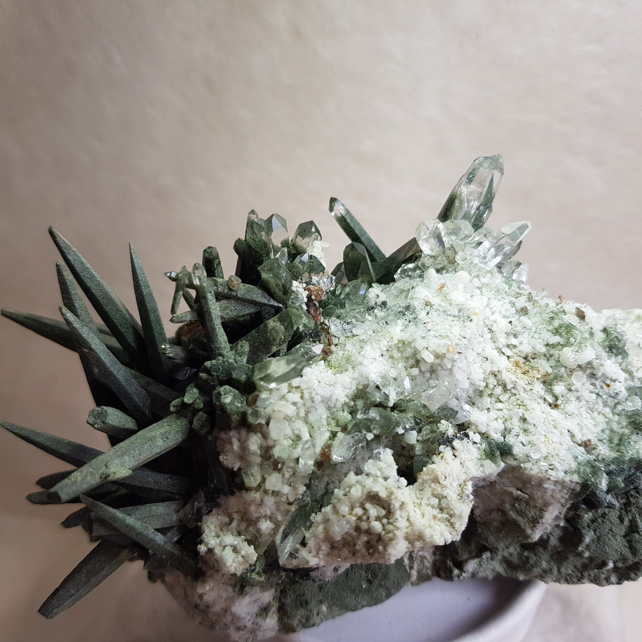 Chlorite Quartz Crystal Cluster from Ganesh Himal, Nepal. Himalayan Green Phantom Quartz. 469gram. Very Rare