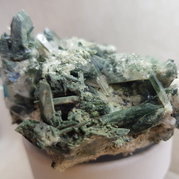 Quartz Crystal Cluster from Ganesh Himal, Nepal. Himalayan Quartz. 184gram. Very Rare