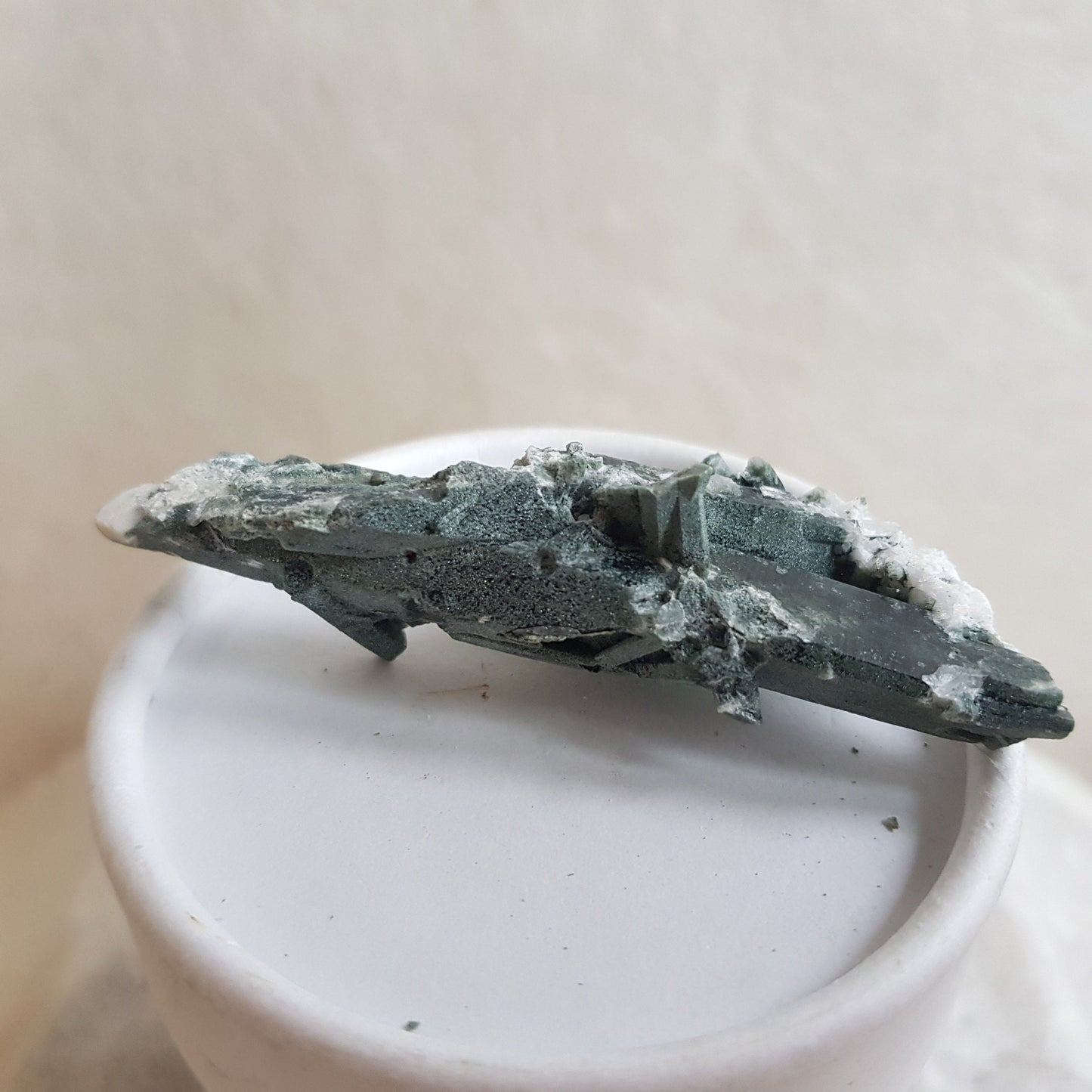 Chlorite Quartz Crystal Cluster from Ganesh Himal, Nepal. Himalayan Green Phantom Quartz. 21gram. Very Rare