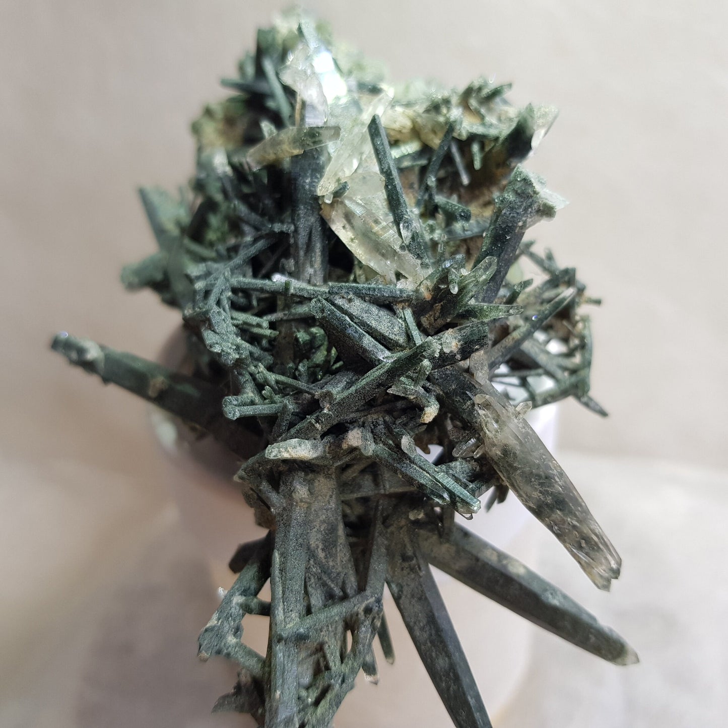 Chlorite Quartz Crystal Cluster from Ganesh Himal, Nepal. Himalayan Green Phantom Quartz. 192gram. Very Rare