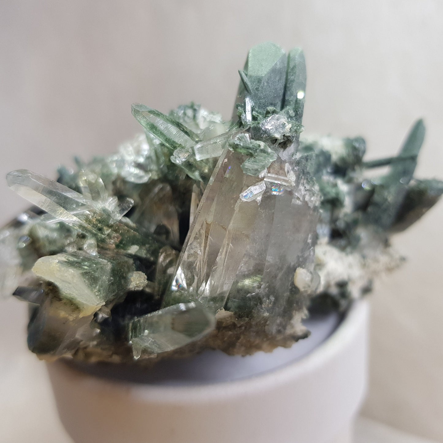 Quartz Crystal Cluster from Ganesh Himal, Nepal. Himalayan Quartz. 184gram. Very Rare