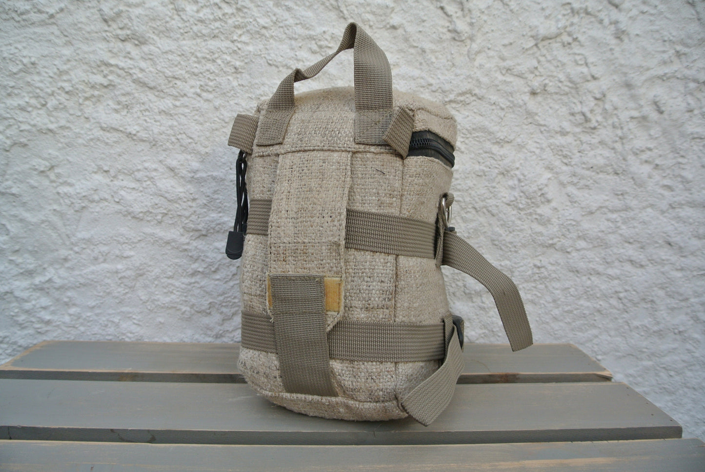 Wild Hemp Camera Bag; Padded waterproof inside lining