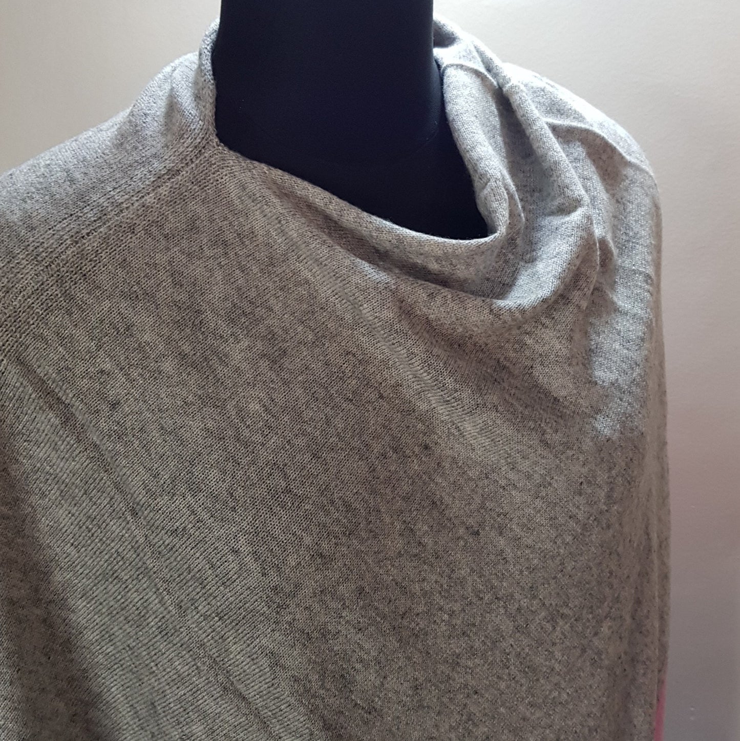 Cashmere Poncho. Pashmina Poncho. Grey and pink stripe