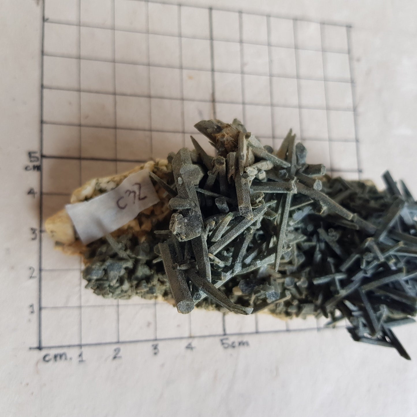 Quartz Crystal Cluster from Ganesh Himal, Nepal. Himalayan Quartz. 156gram. Very Rare