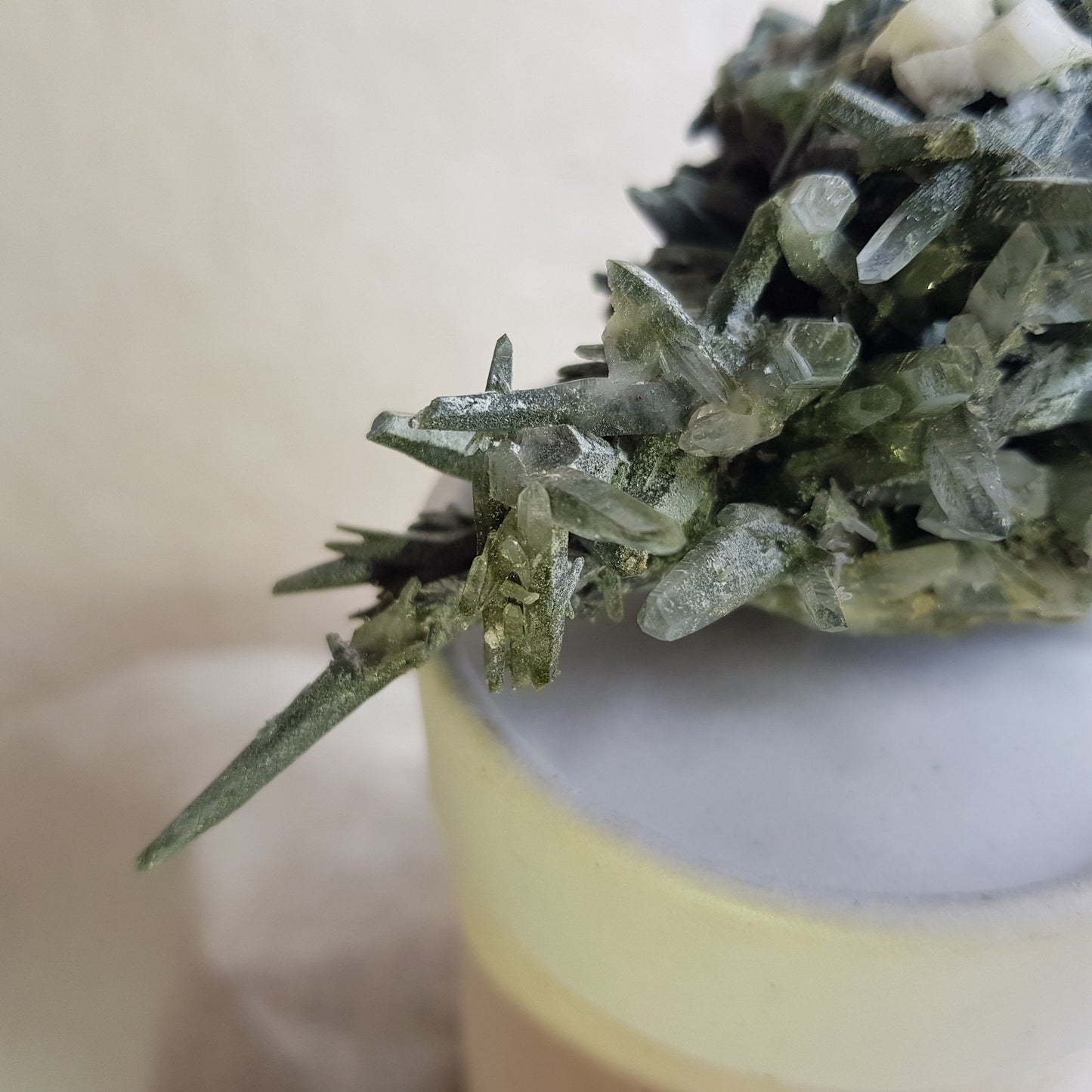 Quartz Crystal Cluster from Ganesh Himal, Nepal. Himalayan Quartz. 112gram. Very Rare