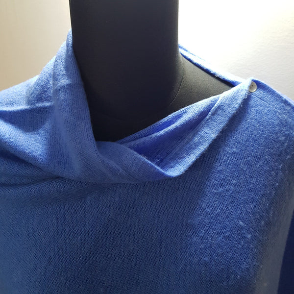 Cashmere Poncho. Pashmina Poncho. Blue with decorative buttons