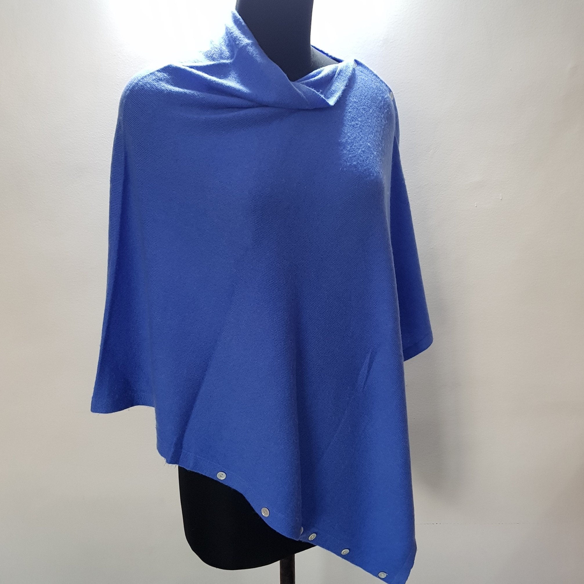 Cashmere Poncho. Pashmina Poncho. Blue with decorative buttons
