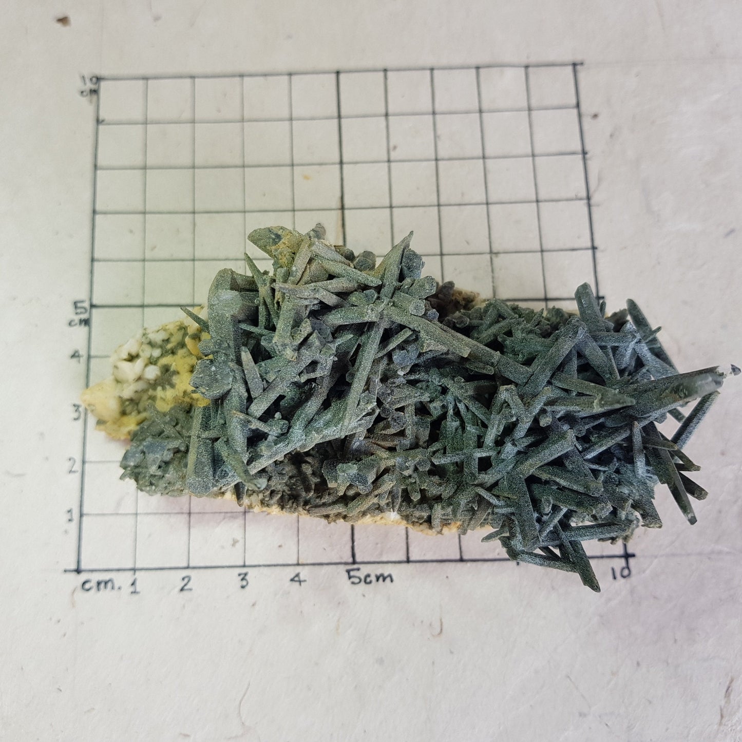 Quartz Crystal Cluster from Ganesh Himal, Nepal. Himalayan Quartz. 156gram. Very Rare