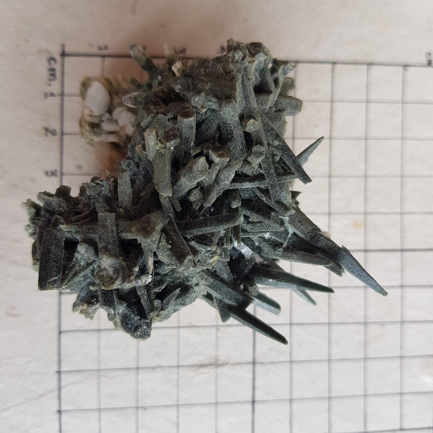 Quartz Crystal Cluster from Ganesh Himal, Nepal. Himalayan Quartz. 114gram. Very Rare