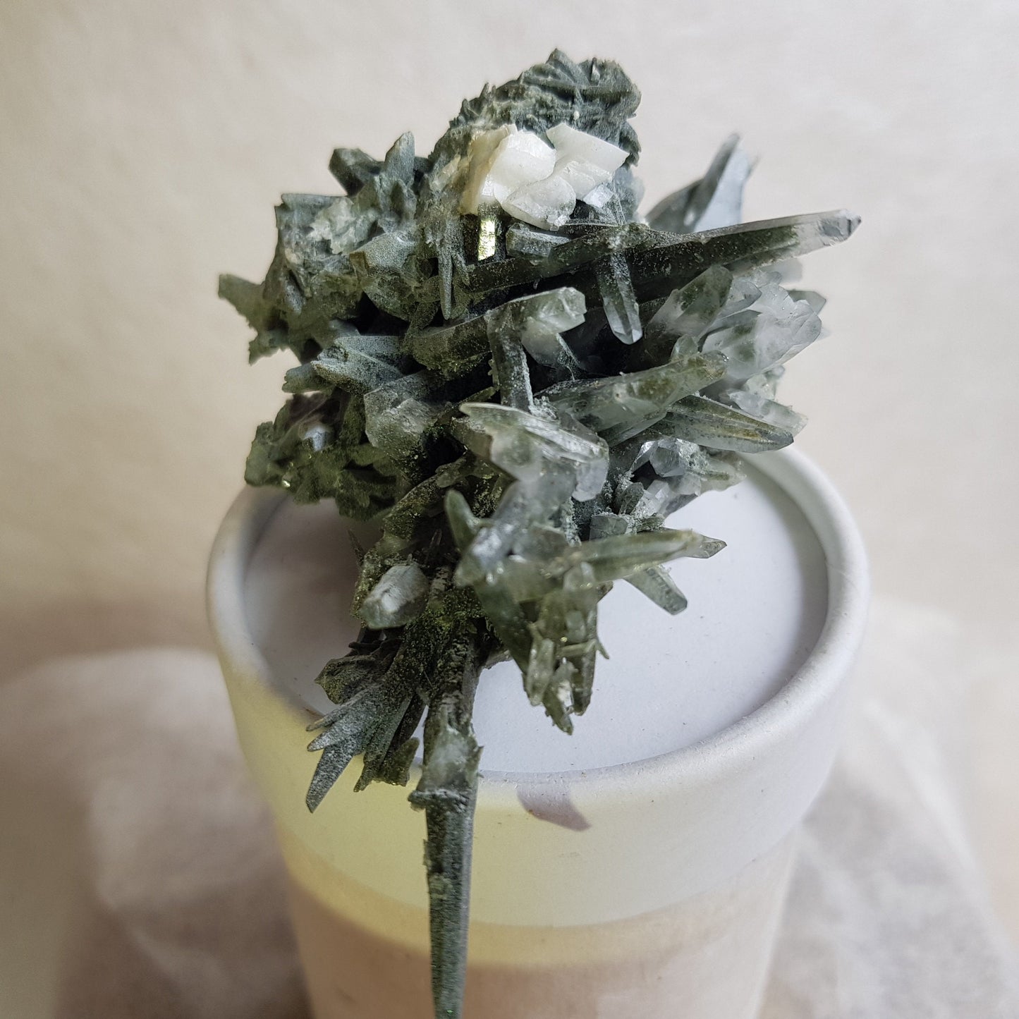 Quartz Crystal Cluster from Ganesh Himal, Nepal. Himalayan Quartz. 112gram. Very Rare