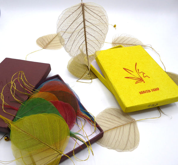 Colourful Peepal Leaf Mobile (Gift Box)