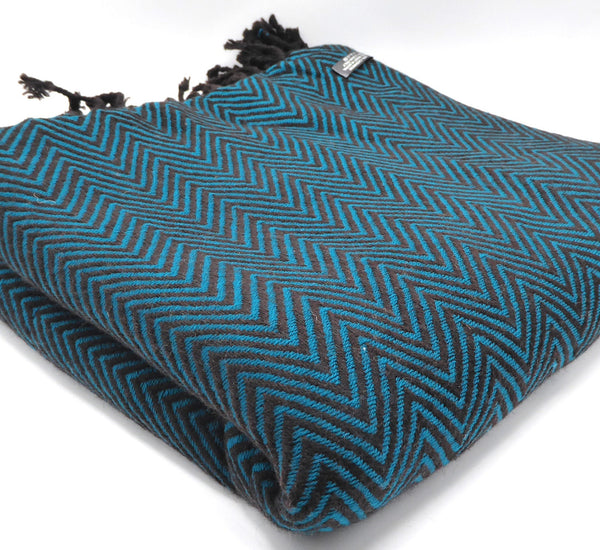 Cashmere blanket, Black and Green chevron